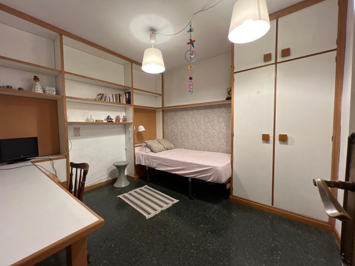 Gran Piso Terrassa Centro Rambla 5 Habitaciones エクステリア 写真